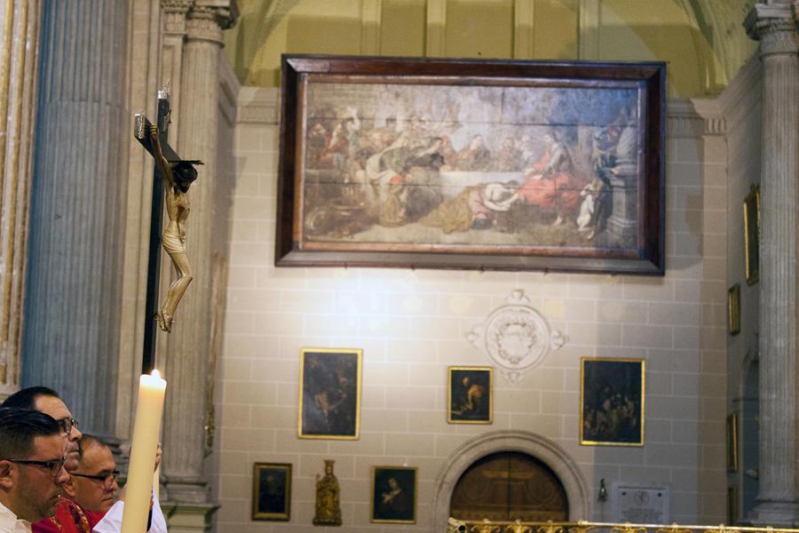 «Dios perdona y cura»