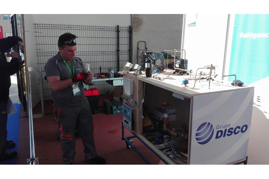 El Colegio San José de Málaga logra una medalla de plata en el Campeonato AndalucíaSkills en la modalidad de Refrigeración