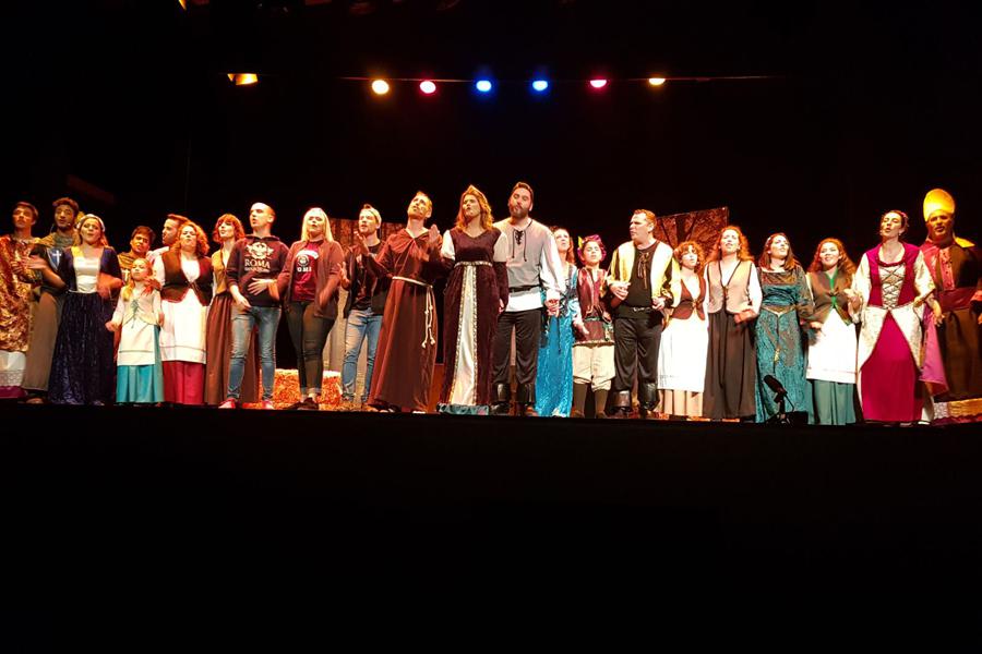 Estreno de "Asís, el musical" en Málaga // A. AGUILERA