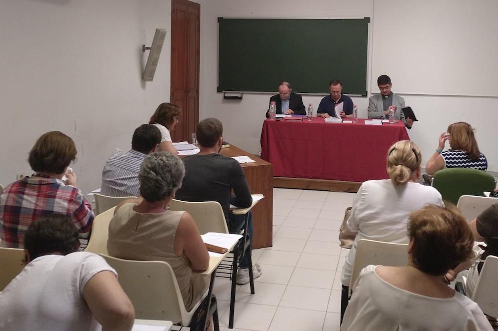 Ana María Barrera, licenciada en Ciencias Religiosas, en la defensa de su tesina // E. LÓPEZ