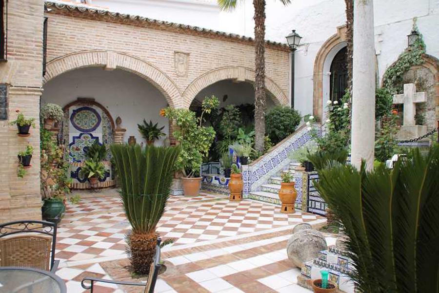 Viajando por la Diócesis: La Casa de "El Tempranillo"