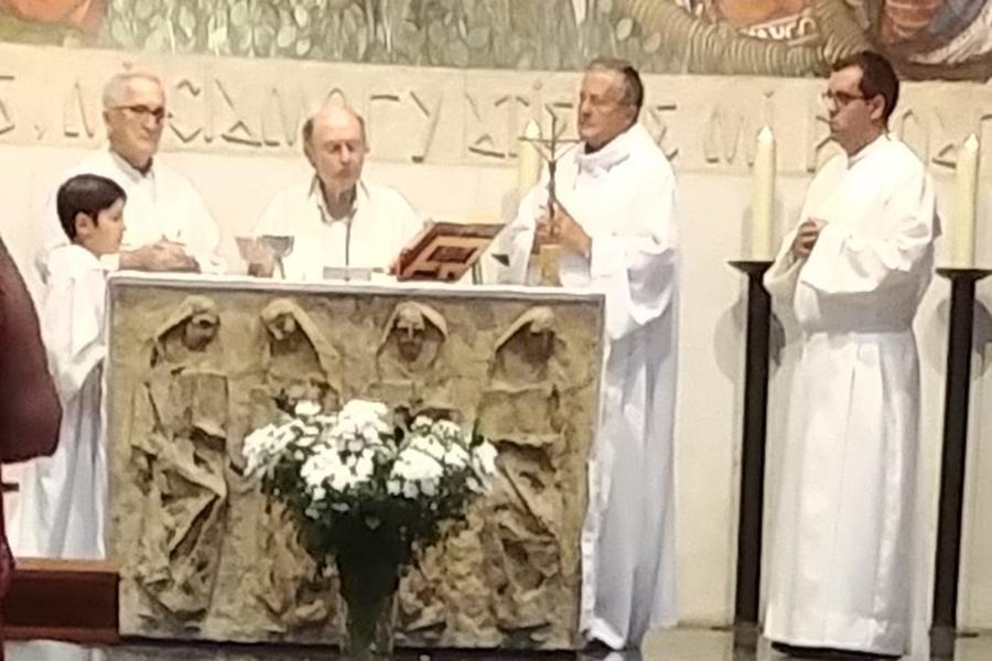 Misa de clausura del cincuentenario de la parroquia de Santa Rosa de Lima