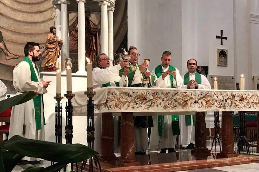 Vélez-Málaga recibe un nuevo párroco