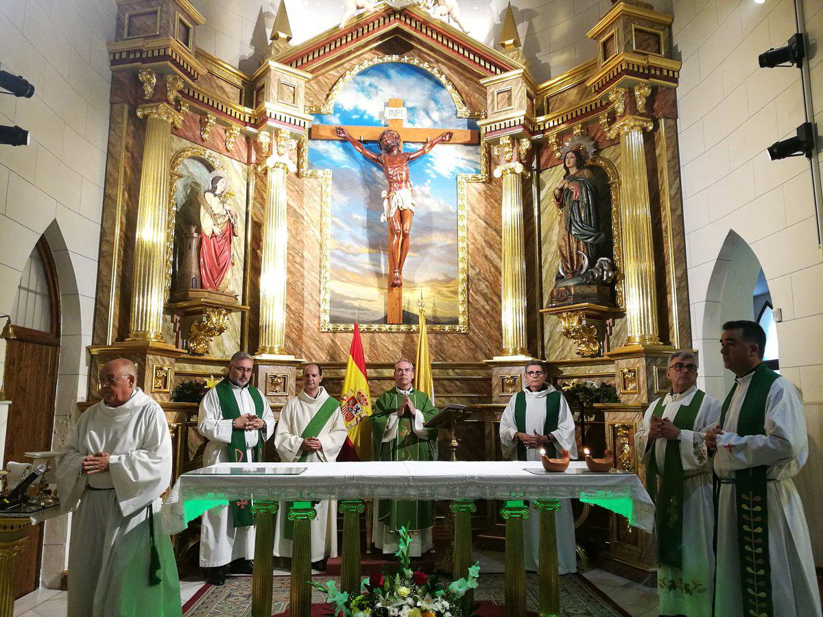 Don Jesús Catalá en la parroquia castrense de la Inmaculada Concepción de Melilla // M. RUBIALES