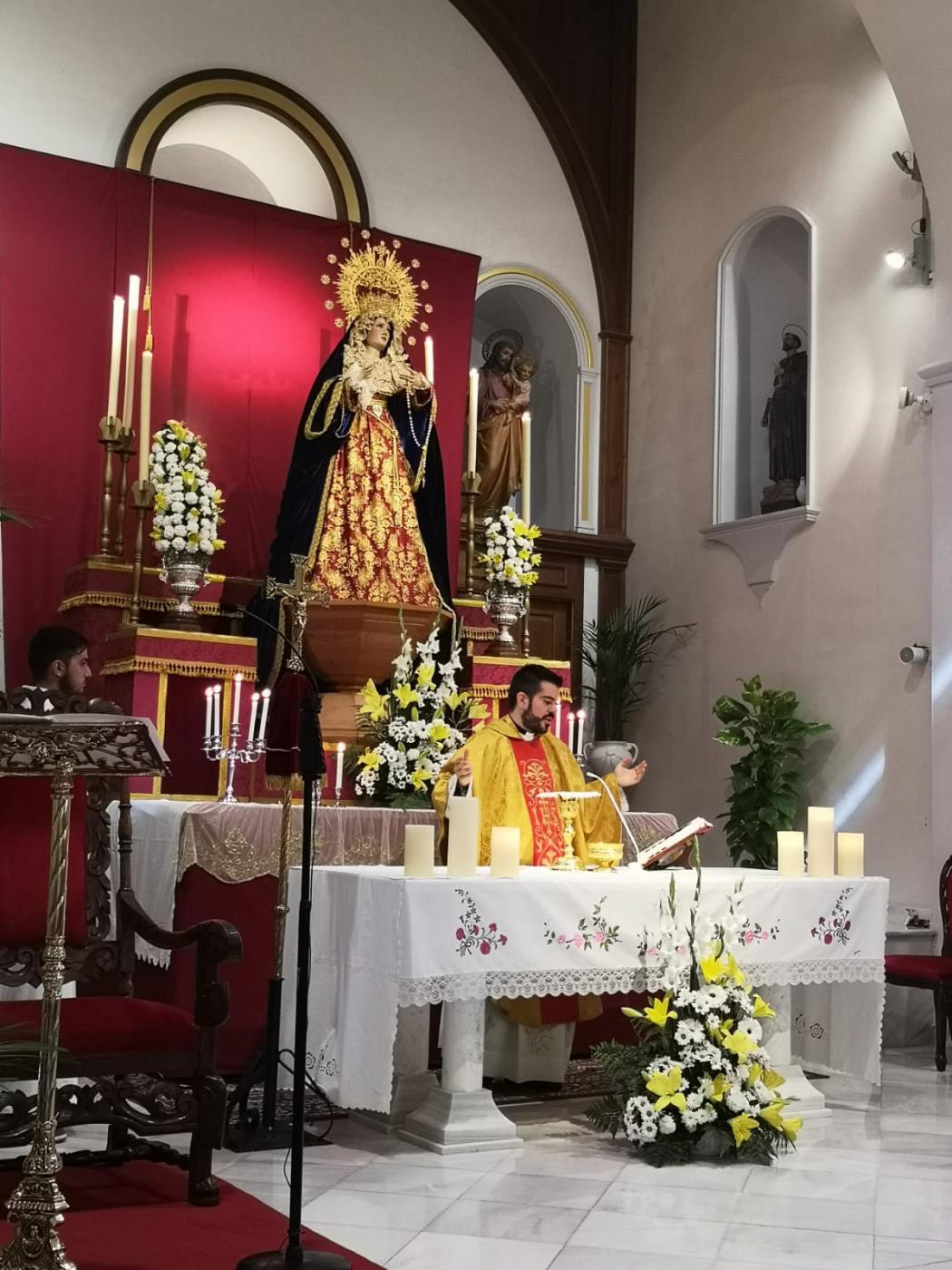 Nombramiento de la Virgen de los Dolores como Patrona de la Algarrobo junto a San Sebastián.