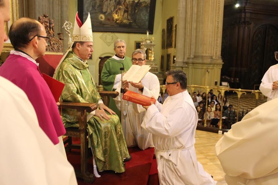 Ordenación de diáconos y ministerio de Lector y Acólito en la Catedral