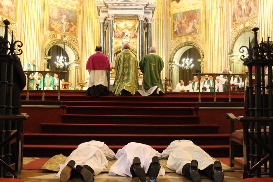 Ordenación de diáconos y ministerio de Lector y Acólito en la Catedral