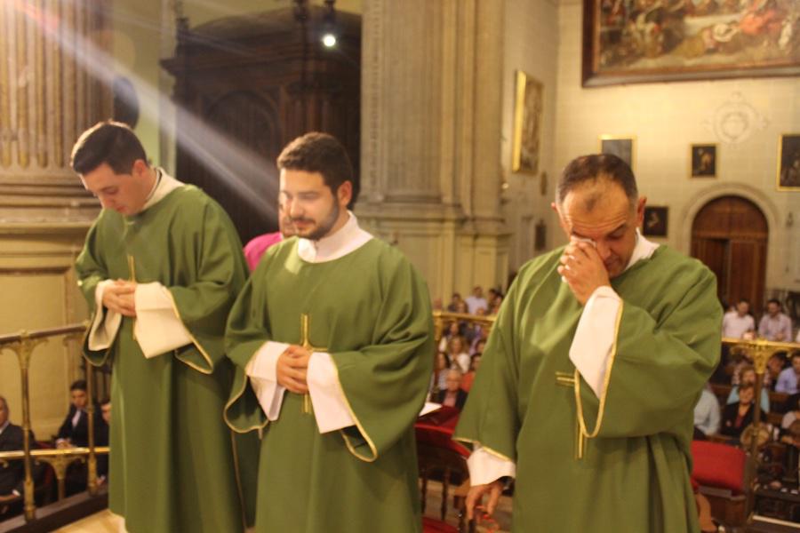 Ordenación de diáconos y ministerio de Lector y Acólito en la Catedral
