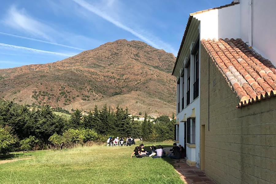 Convivencia de jóvenes de la parroquia de San Miguel en Estepona