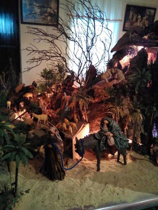 Familia Doña en calle Tajos de Yunquera Málaga