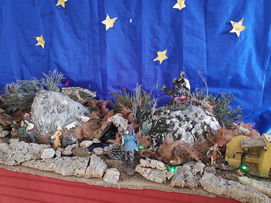  Belén del IES Los Manantiales (Torremolinos), (profesores de religión Lucía Dasero y Lorenzo Cabezuela)