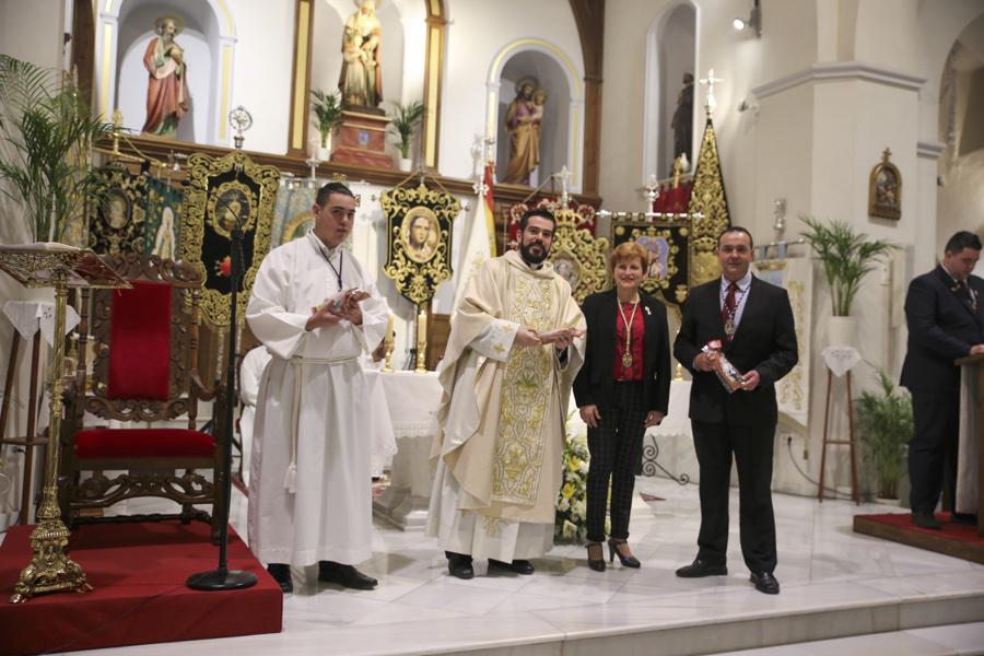 Eucaristía en la parroquia de Santa Ana (Algarrobo) con la participación de las Patronas Marianas de la Diócesis de Málaga // Y. MARTÍN