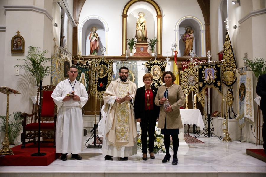 Eucaristía en la parroquia de Santa Ana (Algarrobo) con la participación de las Patronas Marianas de la Diócesis de Málaga // Y. MARTÍN