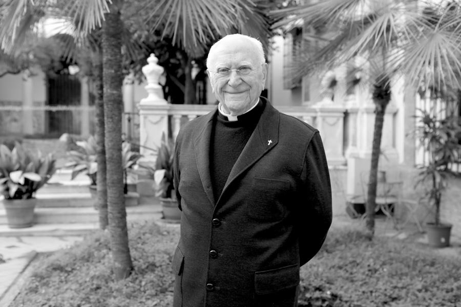 Semblanza de D. Ignacio Mantilla de los Ríos, histórico párroco de la Victoria