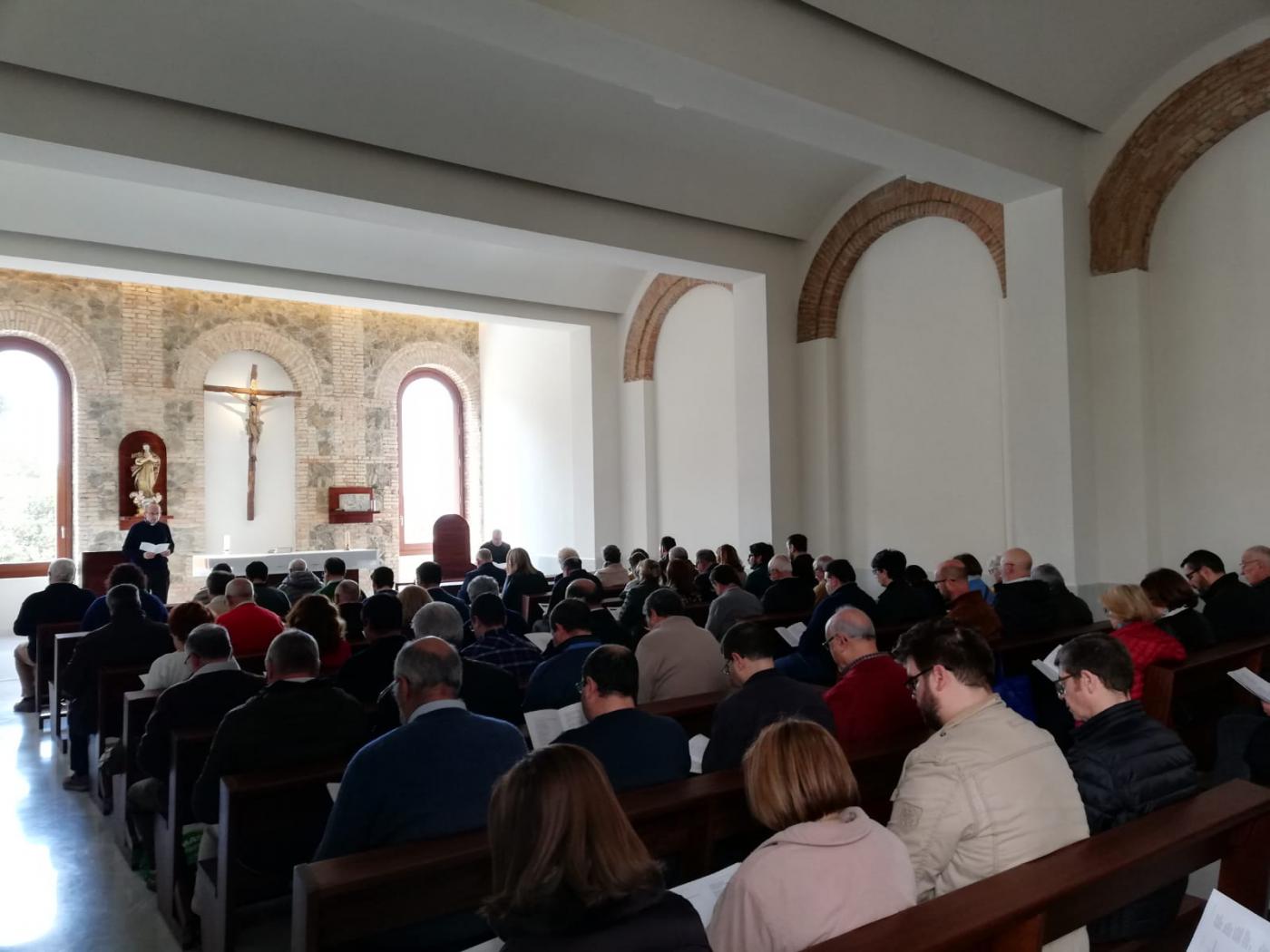 Numerosos participantes en el Curso Diocesano para Acólitos I y II