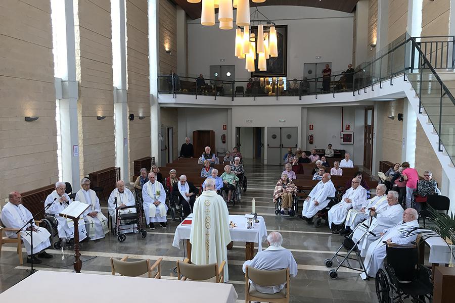 Renovación de las promesas sacerdotales en El Buen samaritano