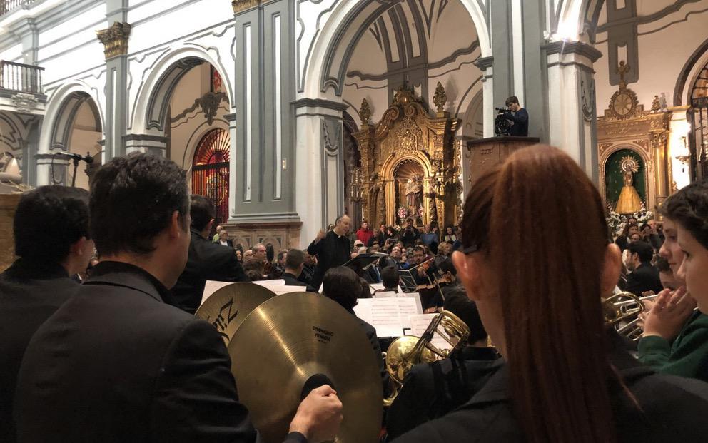 Marco Frisina dirige a los ‘Pueri Cantores Málaga’ de Fundación Victoria en Marbella