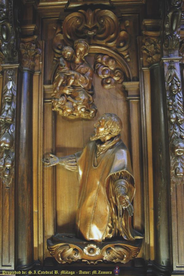 Talla de la Aparición de María a San Felipe Neri en el coro de la Catedral de Málaga