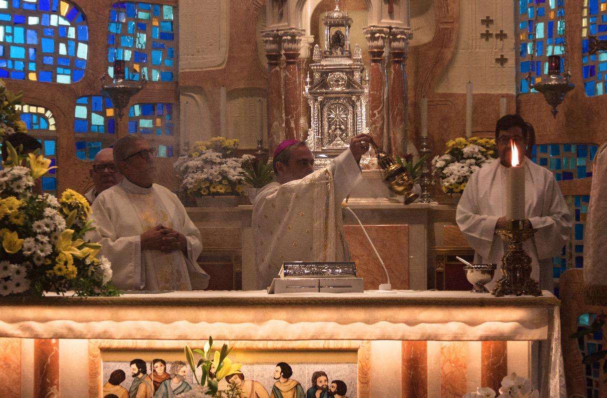 Visita pastoral del Obispo de Málaga, Jesús Catalá, a la parroquia Virgen del Carmen en Nueva Andalucía (Marbella) // E. GONZÁLEZ GUERRERO