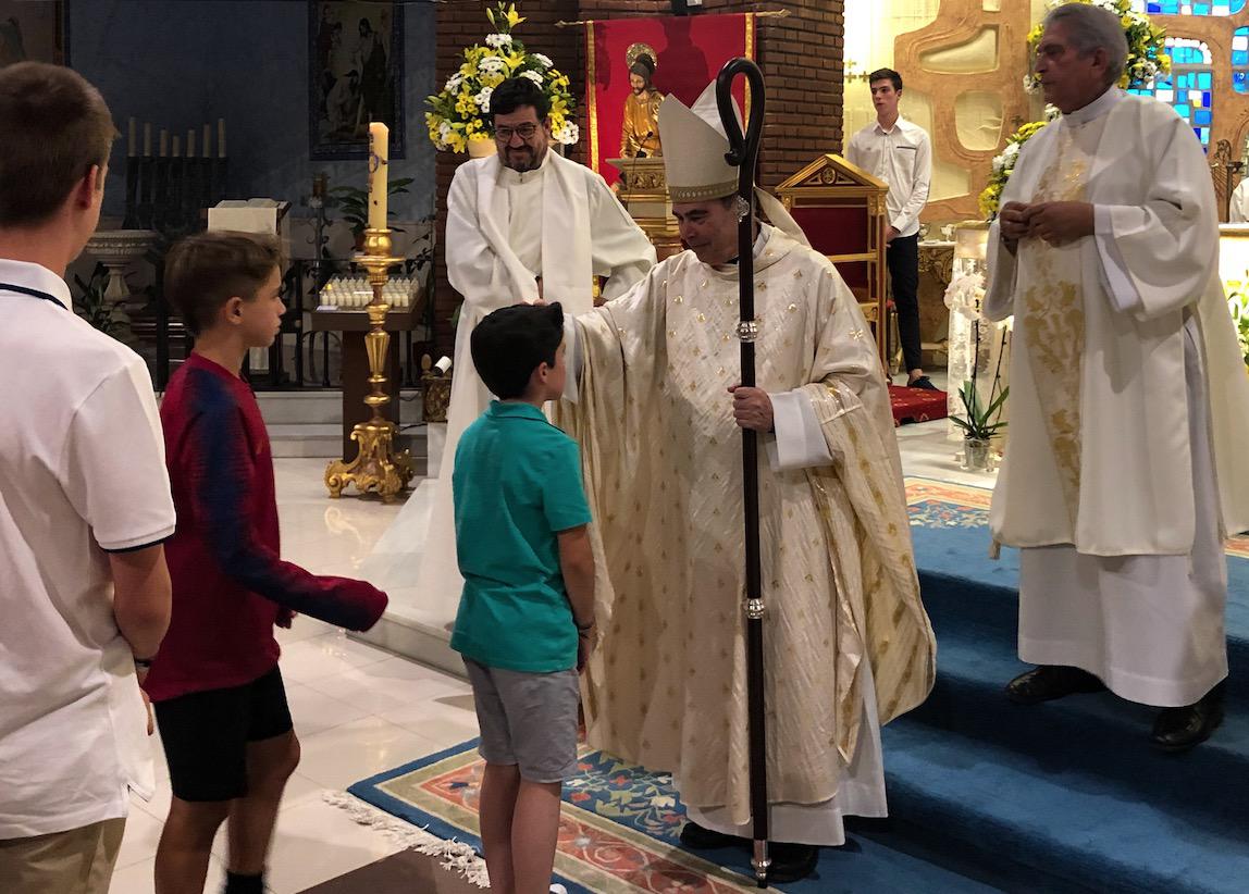 Visita Pastoral a Virgen Madre de Nueva Andalucía