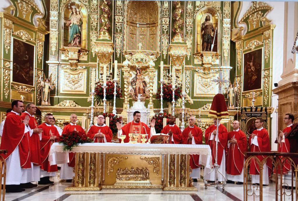 La fiesta de san Bernabé une a toda Marbella