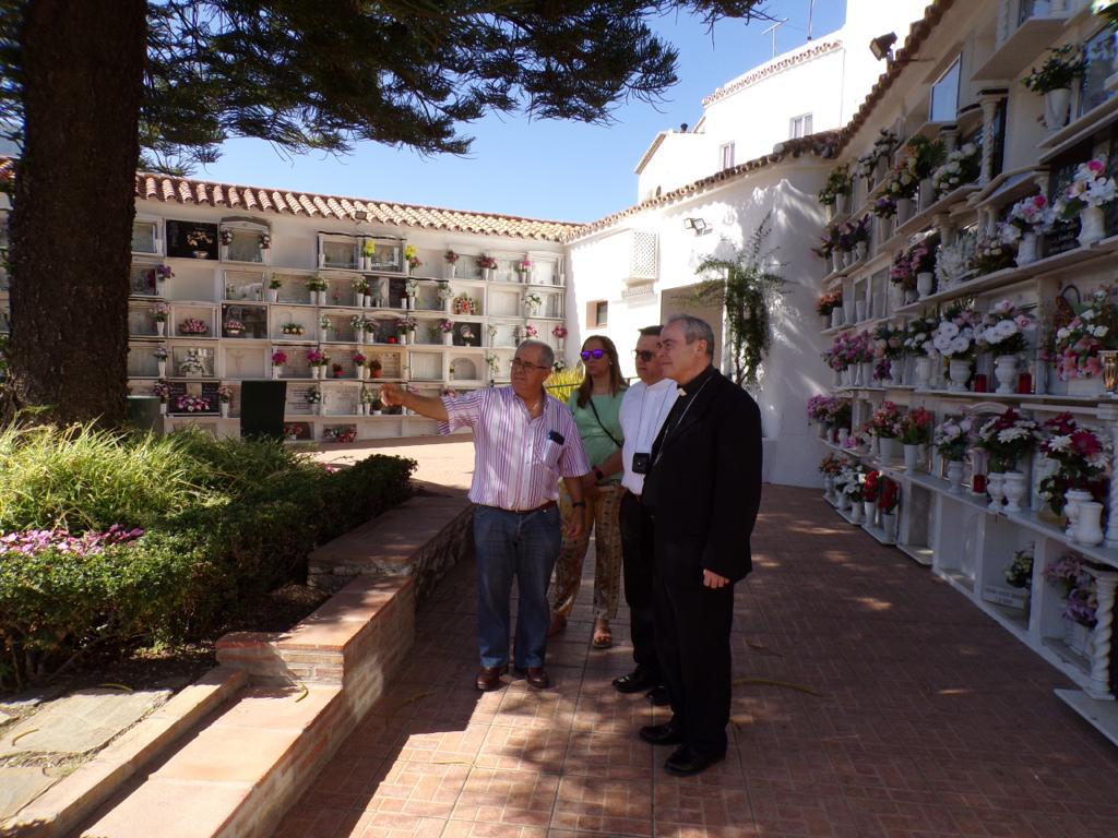 Visita pastoral a la parroquia de San Miguel, de Istán