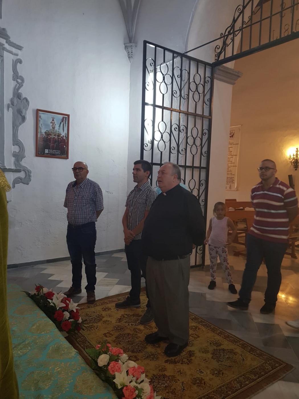 Visita de Manuel Ángel Santiago a la hermandad de la Pollinica de Álora