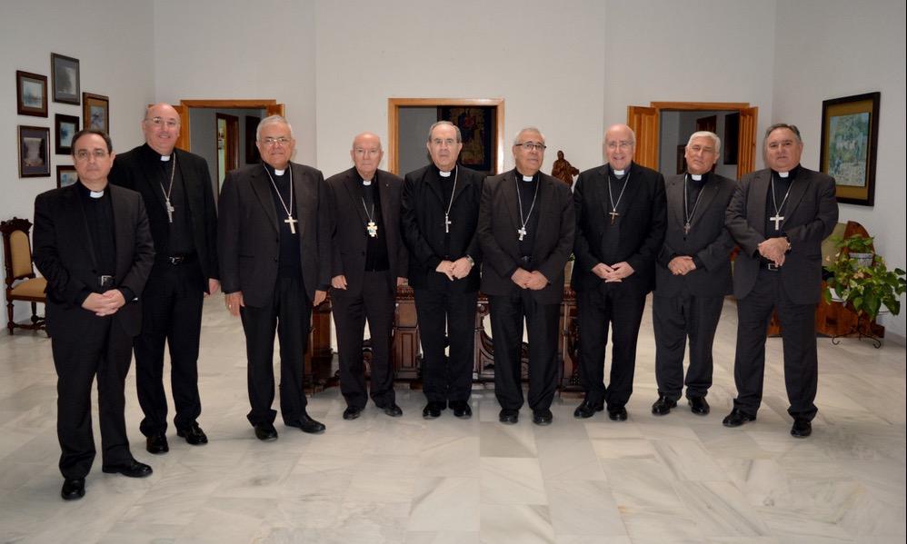 Los obispos del sur de España reflexionan sobre la pobreza y la enseñanza