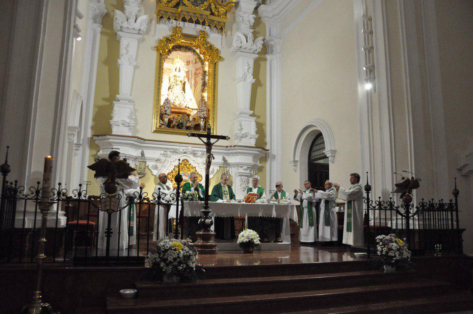 Eucaristía de clausura del Mes Misionero Extraordinario en Málaga // V. FLORES