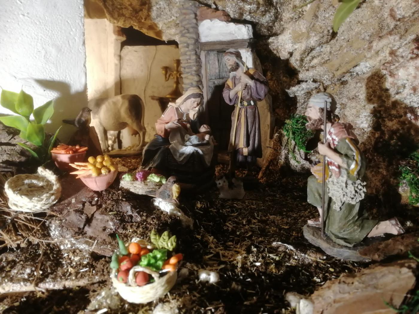 Belén de Fernando Muñoz (Torremolinos), cuya familia tiene una amplia tradición belenística. Hecho a mano