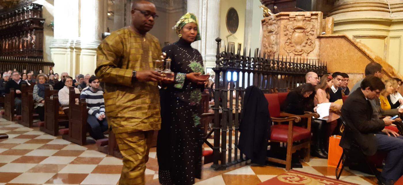 La Cruz de Lampedusa, en la Catedral de Málaga, en la fiesta de la Sagrada Familia