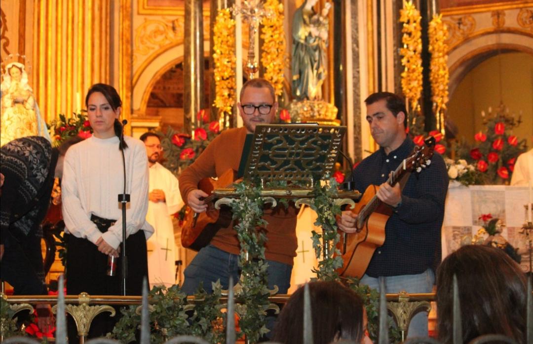 La Cruz de Lampedusa en la vigilia de Oración y concierto organizado por la delegación de Infancia y Juventud 