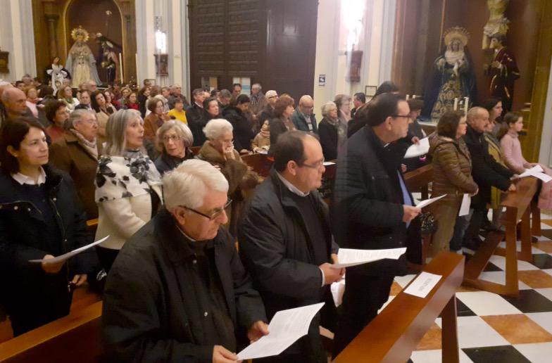 El Coro Diocesano congrega a numerosos fieles en su concierto-oración de Navidad