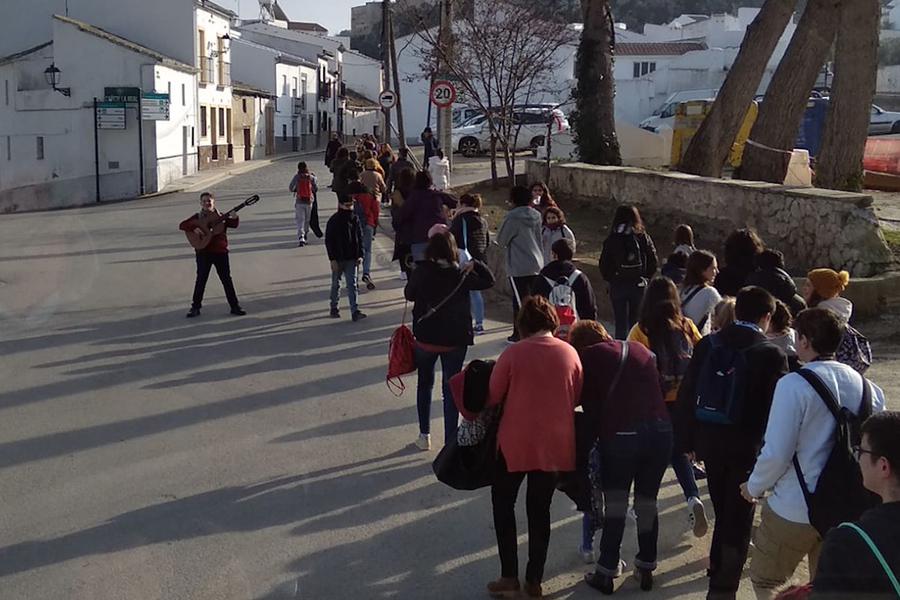 Convivencia navideña de los niños y jóvenes de Álora