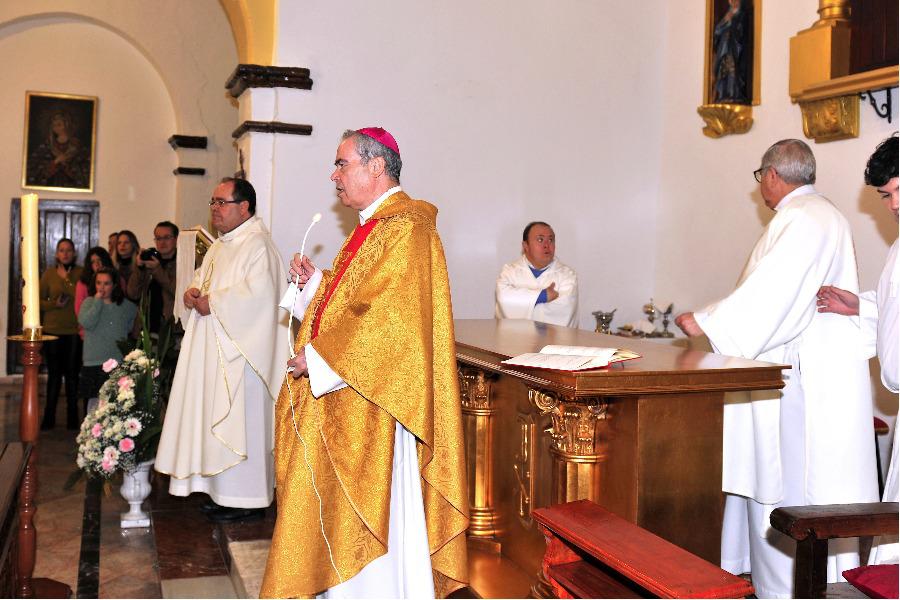 Algatocín recibe al Obispo en la Candelaria