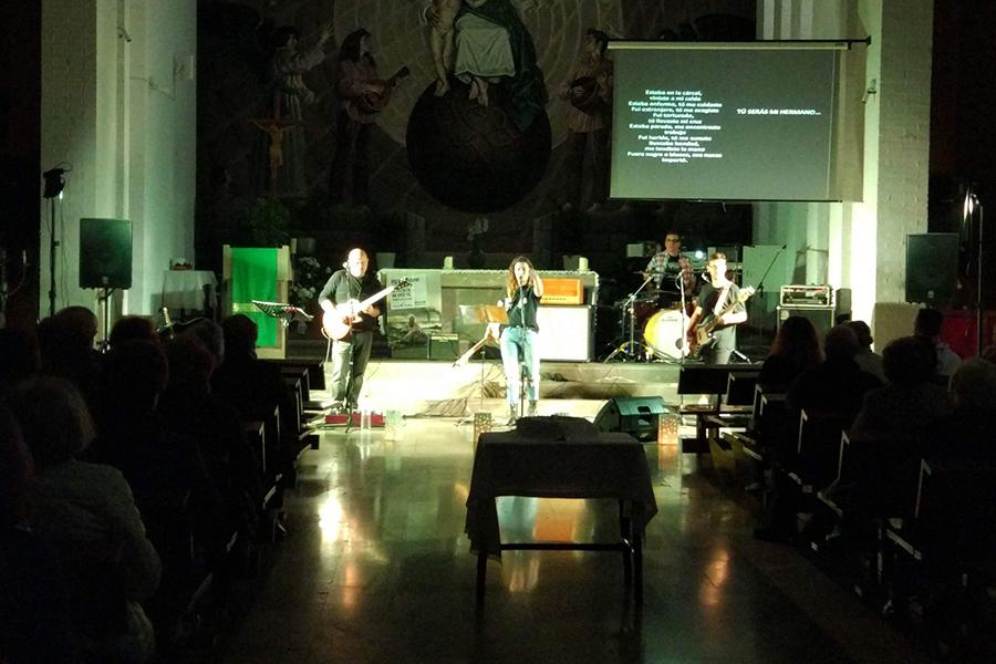 Domingo Solidario en Nuestra Señora de los Ángeles para Manos Unidas