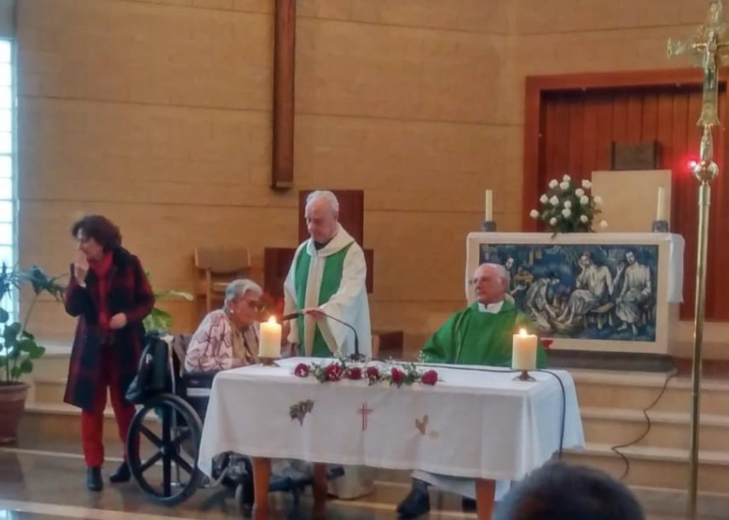 Eucaristía celebrada el año pasado por el 99 cumpleaños de Josefina