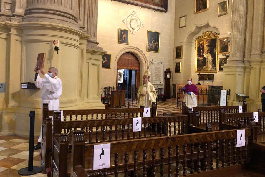 D. Jesús Catalá: «Sois un regalo para la Iglesia y para mí»