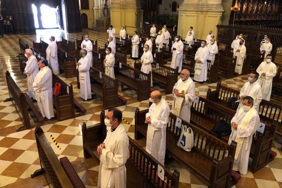 Aniversarios sacerdotales...