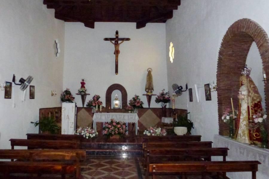 Iglesia del Espíritu Santo en Pujerra //olveradiary.blogspot.com