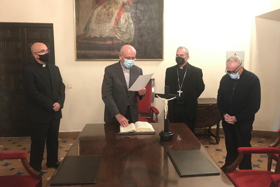 Juramento y profesión de fe del delegado episcopal de Cáritas