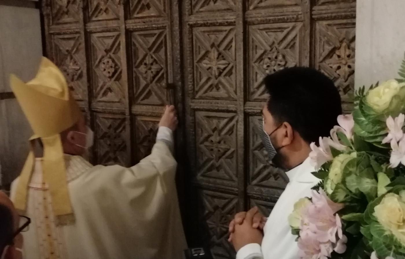 Apertura de la Puerta Santa del Santuario de la Victoria con motivo del año jubilar de las Nazarenas