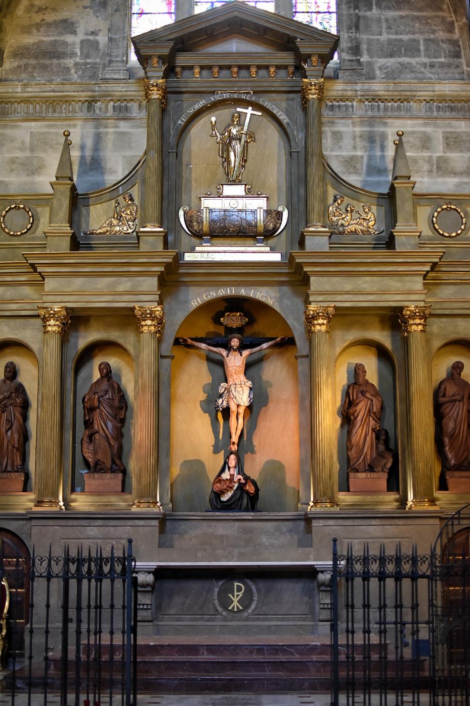Cristo de la Victoria, restaurado, en su capilla // F. RUIZ NARVÁEZ