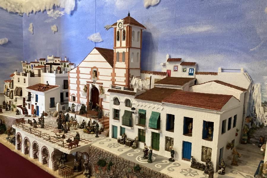 Belén en la parroquia de San Antonio de Padua en Frigiliana