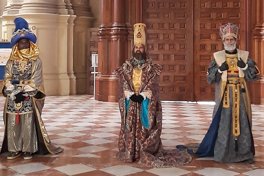 Mons.Catalá: «Tengamos mente abierta»