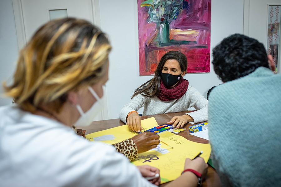 Proyecto Vive y Camina de las Adoratrices de Málaga // D. GARCÍA