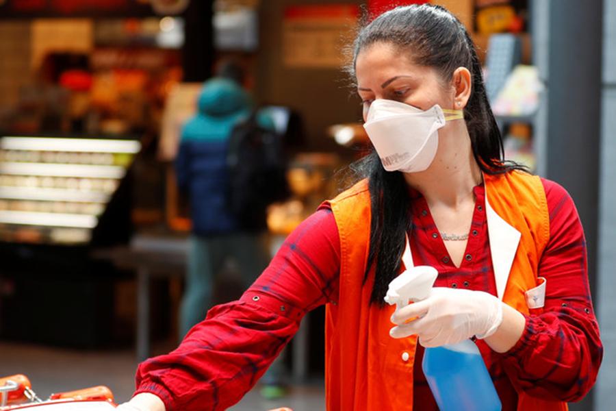 Iglesia por el Trabajo Decente denuncia la desigualdad de la mujer en el ámbito laboral en Málaga
