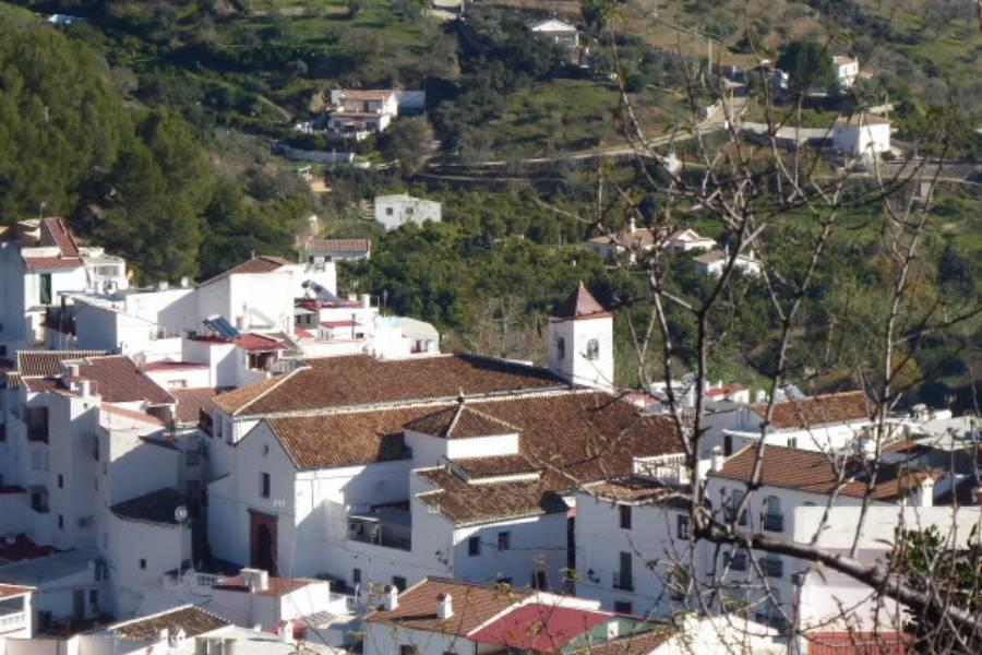 Parroquia de San Miguel Arcángel en Tolox