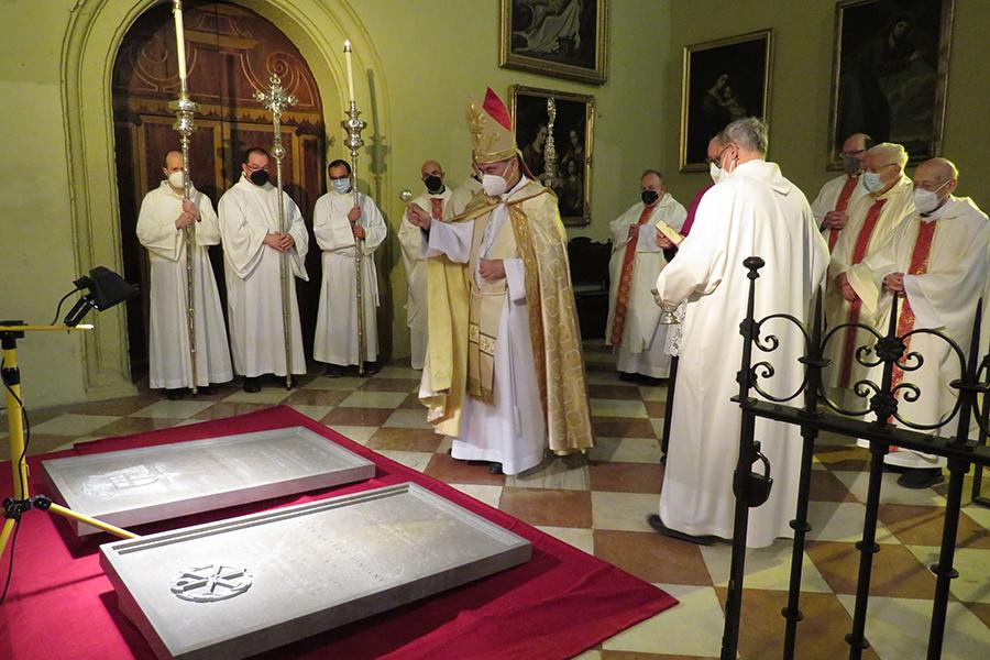 Laudas en memoria de D. Antonio Dorado y D. Fernando Sebastián