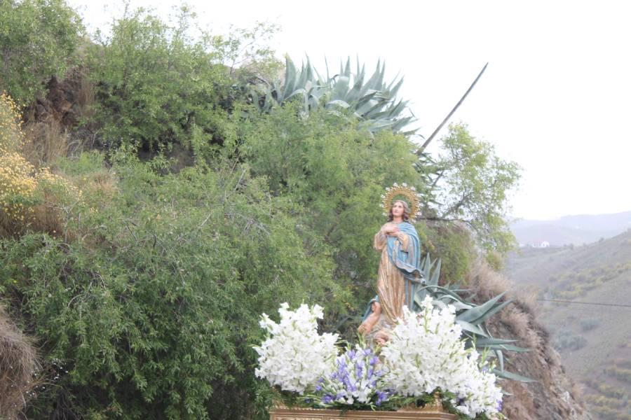 La Inmaculada Concepción sale a reencontrarse con la imagen de su hijo Resucitado// David España